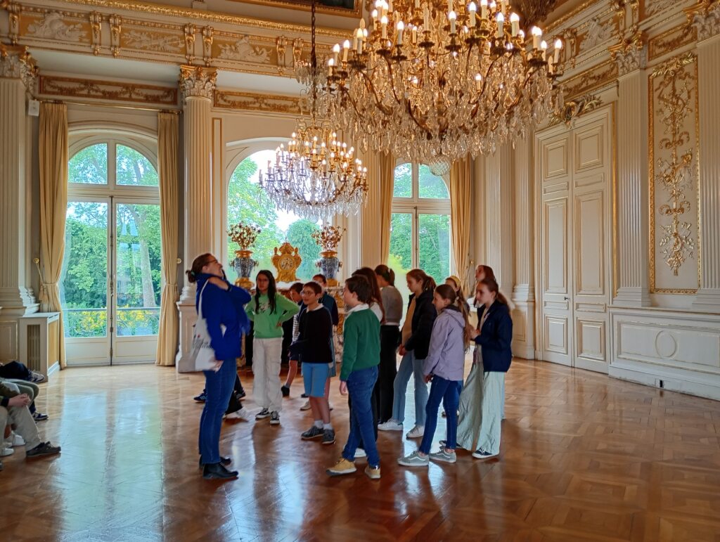 Les 6eI à la Préfecture de Versailles